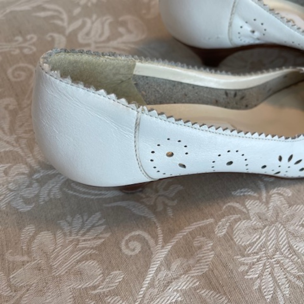 White Calico Heels 8M - Picture 4 of 6